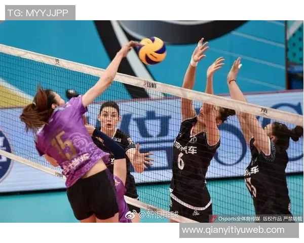 理查兹排球式进攻篮板助古德温压哨三分点燃全场激情